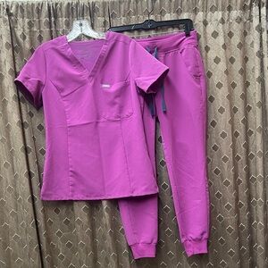 Figs Vivid Rose Women's Scrub Set